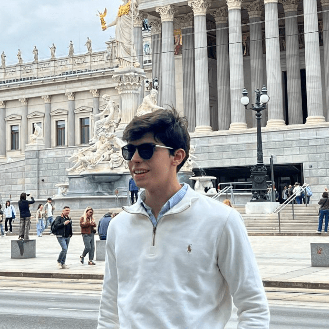 Picture of  Alejandro Cerezo 